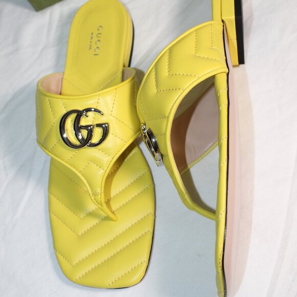 NWB Gucci GG Marmont Acid Lime Yellow Flats Thong Sandals Leather 40 771585 - Picture 1 of 6